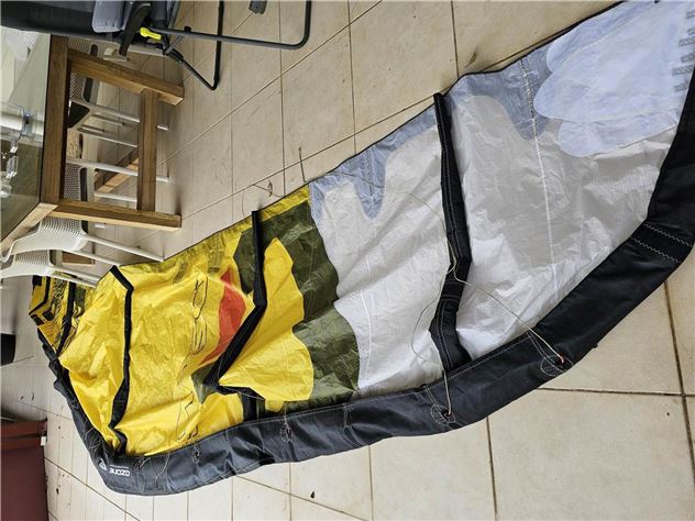 2021 Ozone Edge 13 V10 - 13 metre