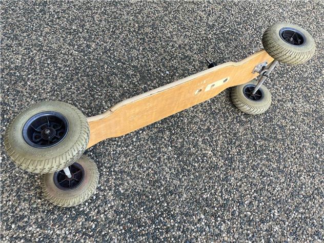 Wind Skate / Sand Sailor