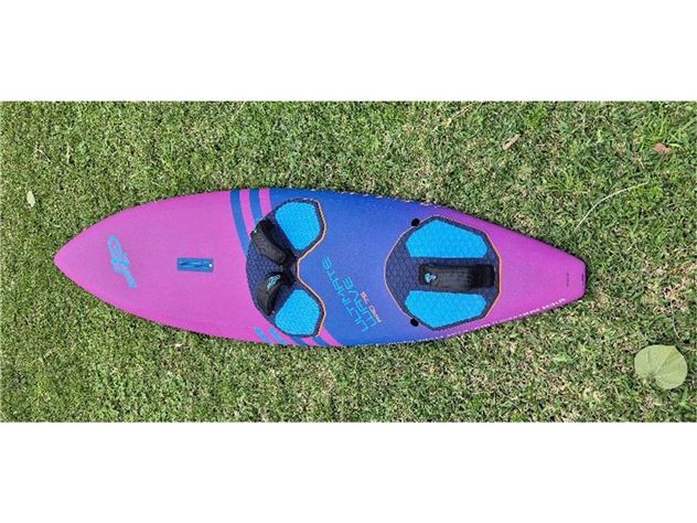 2023 JP Australia Ultimate Wave Pro - 75 litres