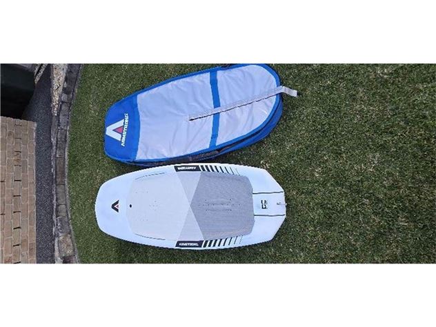 2025 Armstrong Wing Fg 70 Litres - 5' 0", 70 Litres