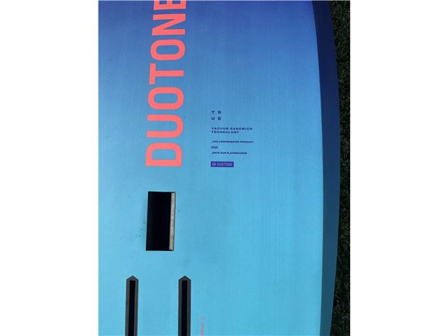 2023 Duotone Sky Free - 165 cm