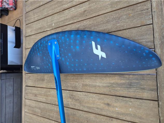 2022 F-One Gravity 1800, Regular Fuselage, Ic6.300  - 95 cm