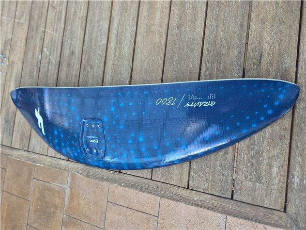2022 F-One Gravity 1800, Regular Fuselage, Ic6.300  - 95 cm