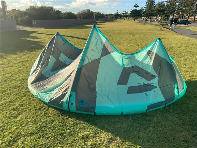 2024 Duotone Evo - 9 metre