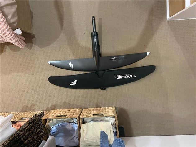 2023 F-One Eagle 890