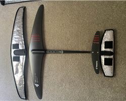 Duotone Carbon  + Glide 1085 Se Glide 905 foiling foils complete
