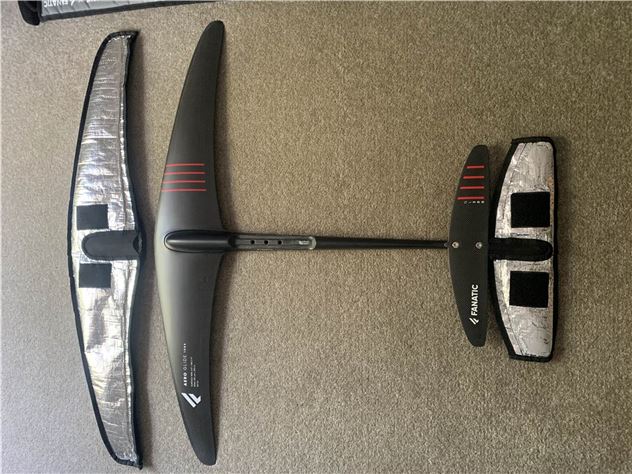 2023 Duotone Carbon  + Glide 1085 Se Glide 905