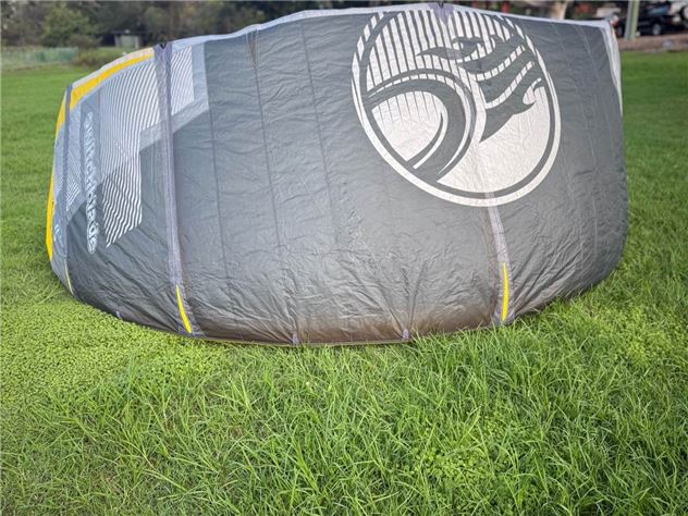 2019 Cabrinha Switchblade - 9 metre