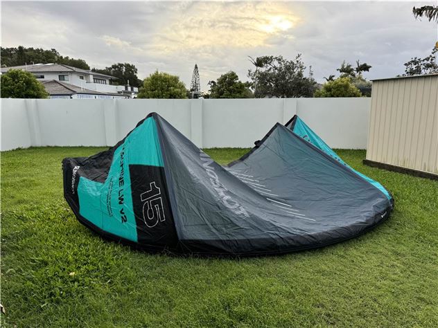 2023 Slingshot Machine Lw Freeride / Lightwind Kite - 15 metre