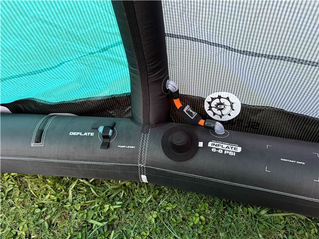 2023 Slingshot Machine Lw Freeride / Lightwind Kite - 15 metre