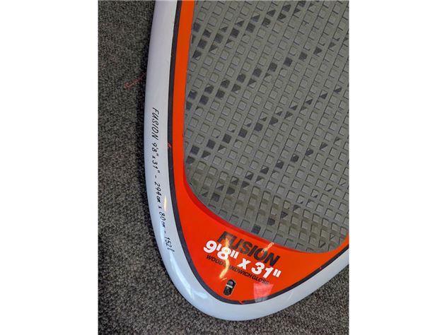 JP Australia Fusion 152 Litre - 9' 8", 31 inches