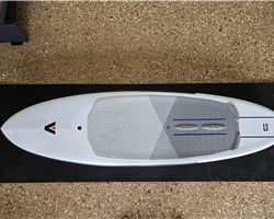 Armstrong Midlength 65 5' 9" foiling prone/surf foilboard