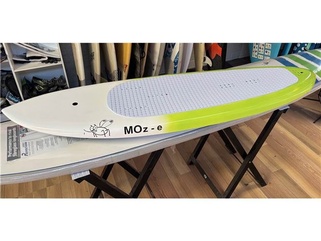2024 Custom Mozcustoms  Mid Demo Refurb 67L As New - 67 Litres