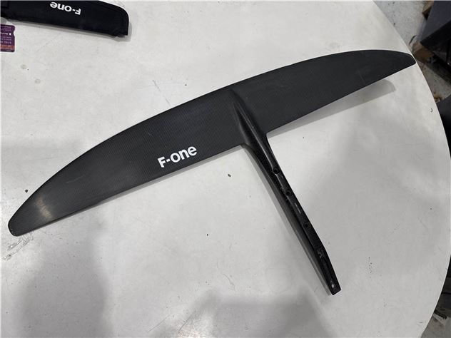 2025 F-One Eagle 890 - 890 cm