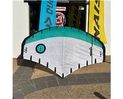 SMIK V4 4 metre foiling wind wing