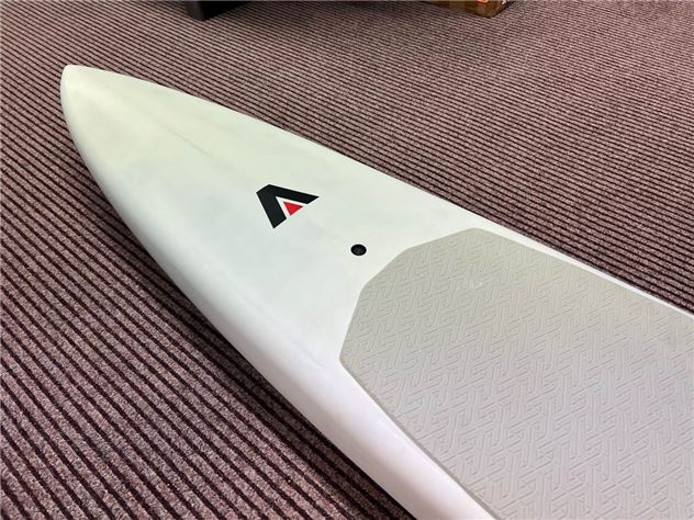 2025 Armstrong Downwind Performance - 8' 11"