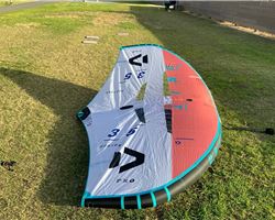 Duotone Unit 3.5 metre foiling wind wing
