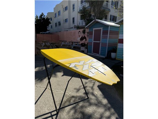 Naish Maddog Barbones - 8' 6", 29 inches