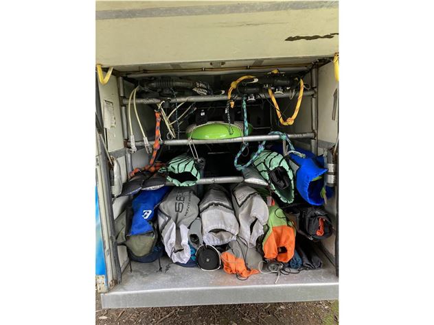 Windsurfing Trailer