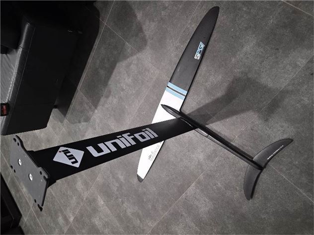 2022 Unifoil Unifoil And Signature