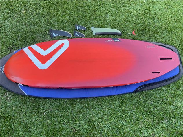 Severne Dyno V3 - 235 cm, 125 litres