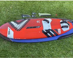 Severne Dyno V3 125 litre 235 cm windsurfing board