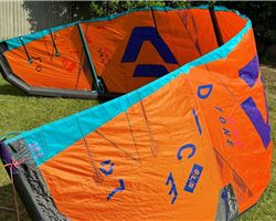 Duotone Dice Sls 7 metre kiteboarding kite